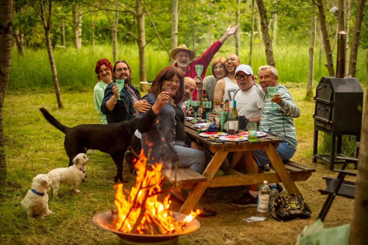 Отель Dgg Woodland Escape South Barrow Экстерьер фото